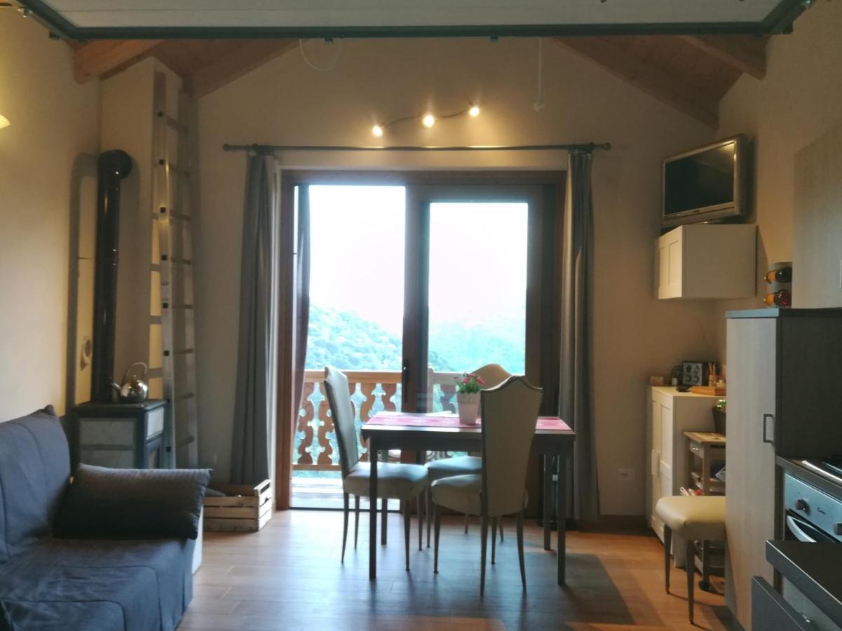 Villa La Piccionaia Varallo Esterno foto